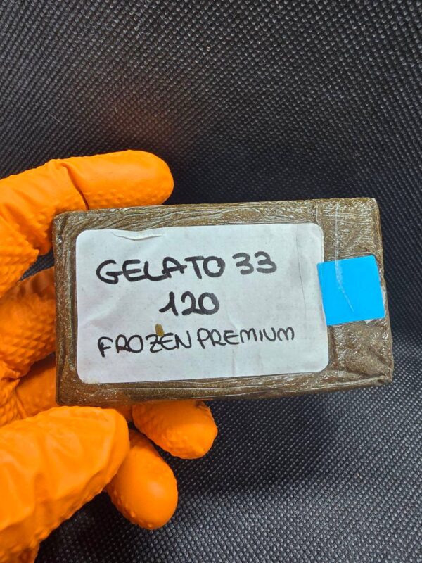 Gelato 33 120u Frozen Premium Hashish