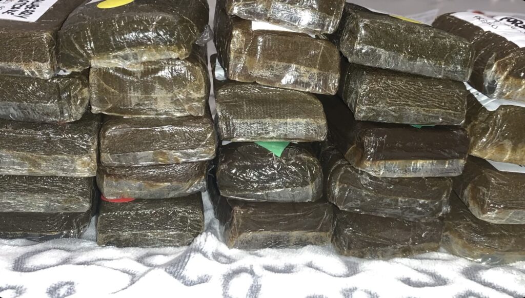 Stacked up anonymuz farmz plates